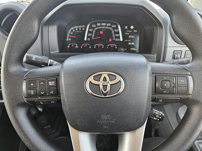 2023 Toyota Landcruiser GXL