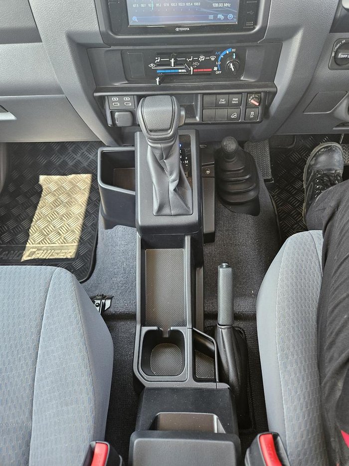 2023 Toyota Landcruiser GXL