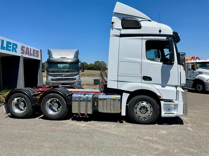 2021 Mercedes Benz 2653 Low Klm Light Use Euro 6 Rwc $113650+Gst See Cond MERCEDES BENZ 2653 SLEEPER WHITE