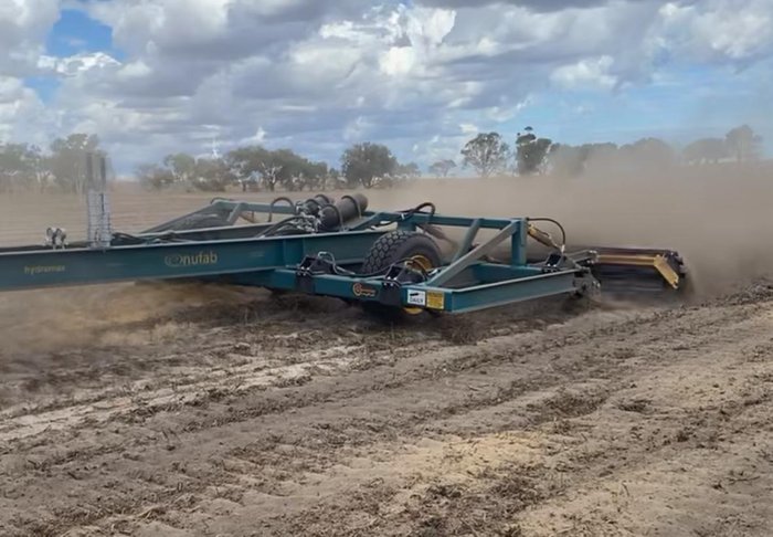 Nufab Deep Ripper 2 4 Row 8 20 Tyne 4.9 12Mtr widths