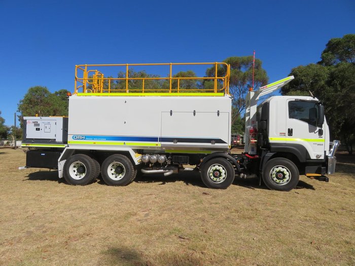 2024 Isuzu Fyh 300-350 ORH Service Truck AVAILABLE NOW! White