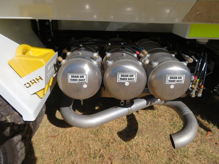 2025 Isuzu F Series FYH 300-350 White