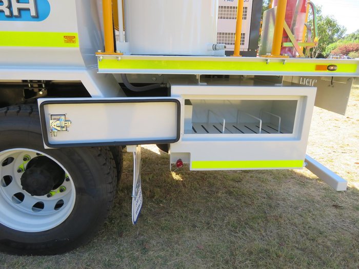 2024 Isuzu Fyh 300-350 ORH Service Truck AVAILABLE NOW! White