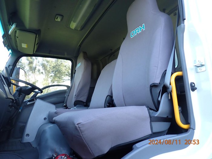 2025 Isuzu F Series FYH 300-350 White