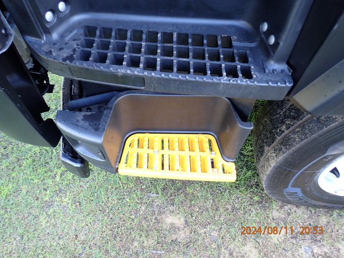 2025 Isuzu F Series FYH 300-350 White