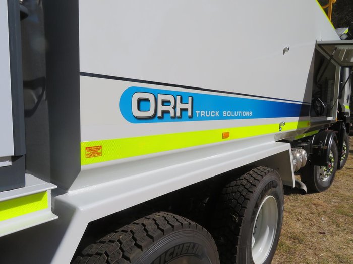 2024 Isuzu Fyh 300-350 ORH Service Truck AVAILABLE NOW! White