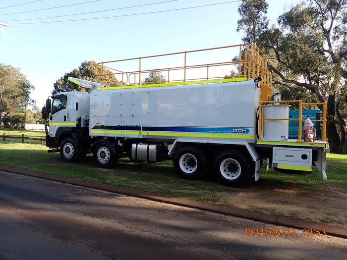 2025 Isuzu F Series FYH 300-350 White