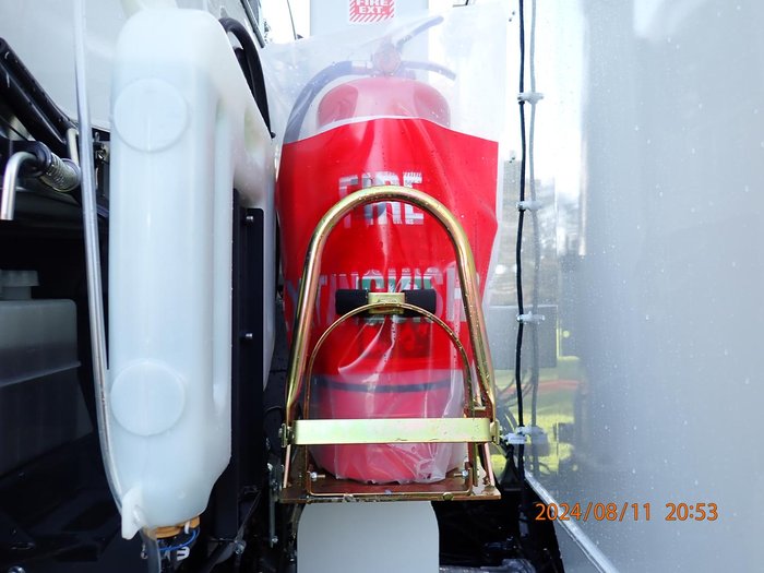 2025 Isuzu F Series FYH 300-350 White