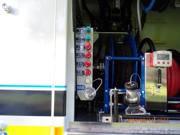 2025 Isuzu F Series FYH 300-350 White