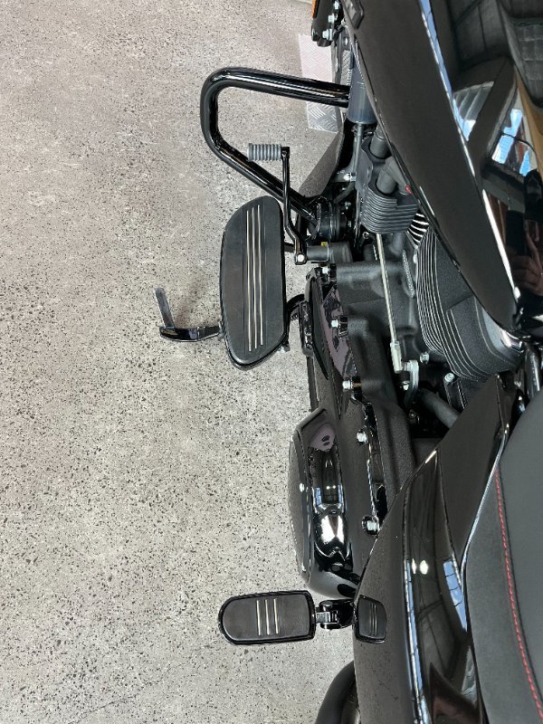 2025 Harley-davidson FLTRX ROAD GLIDE (117) Vivid Black
