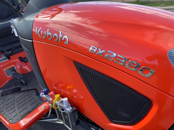 Kubota Bx2380 23Hp Hst Rops Tractor