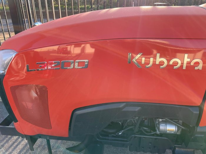 Kubota L3200 Hd 32Hp Rops Tractor