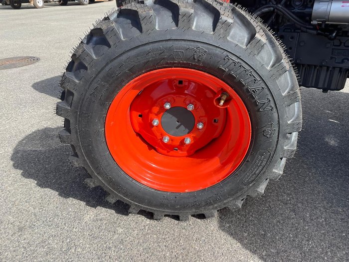 2023 Kubota Mx5200d 50Hp 4Wd Rops Tractor