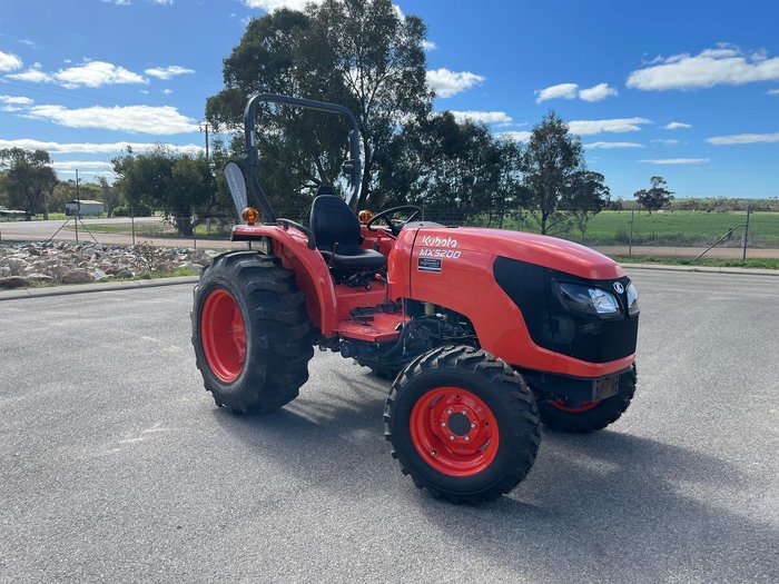 2023 Kubota Mx5200d 50Hp 4Wd Rops Tractor