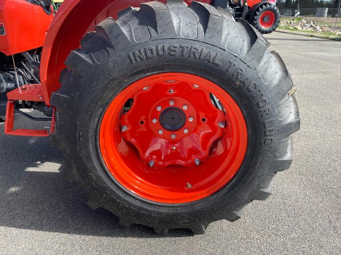 2023 Kubota Mx5200d 50Hp 4Wd Rops Tractor