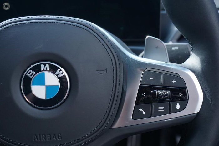 2023 BMW 3 Series 330i M Sport