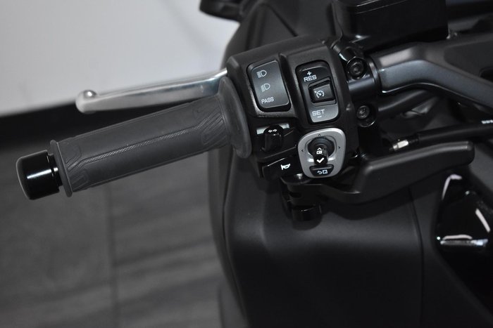 2024 Yamaha TMAX 560 TMax Blue