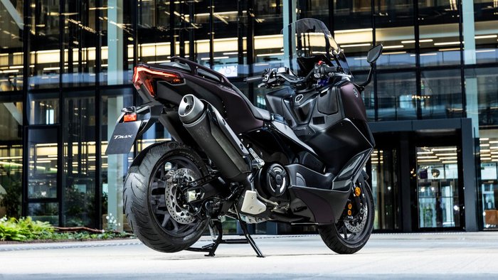 2024 Yamaha TMAX 560 TMax Blue