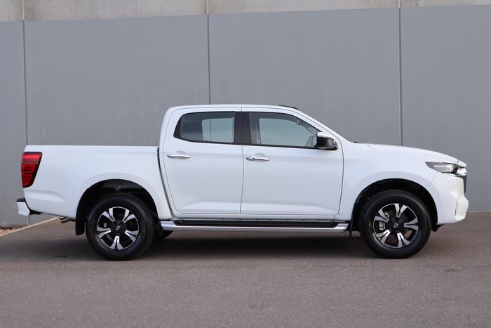 2024 Mazda BT-50 XTR