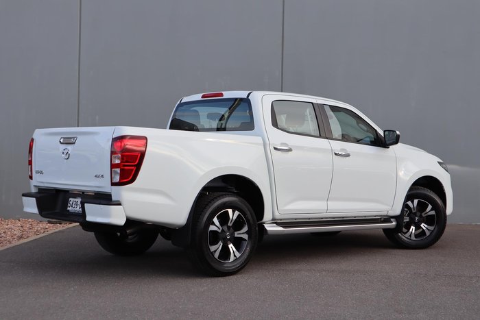 2024 Mazda BT-50 XTR