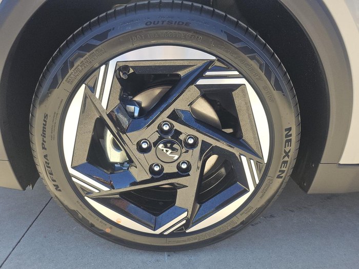 2025 Kia K4 Sport