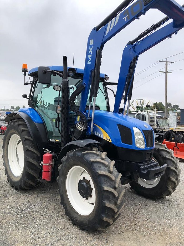 0 New Holland T6040 120Hp Cab Tractor With Fel Blue