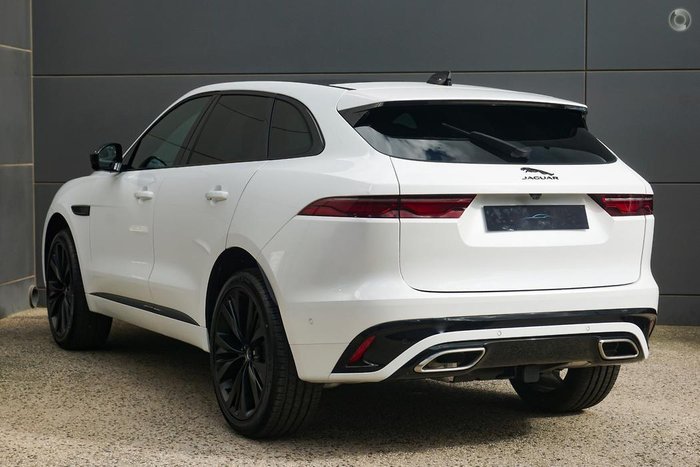 2024 Jaguar F-PACE D300 R-Dynamic SE