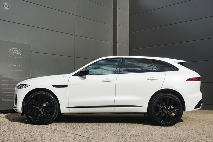 2024 Jaguar F-PACE D300 R-Dynamic SE