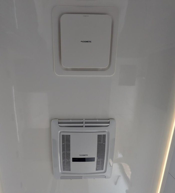 2025 JB Caravans Scorpion Sting (20'6)