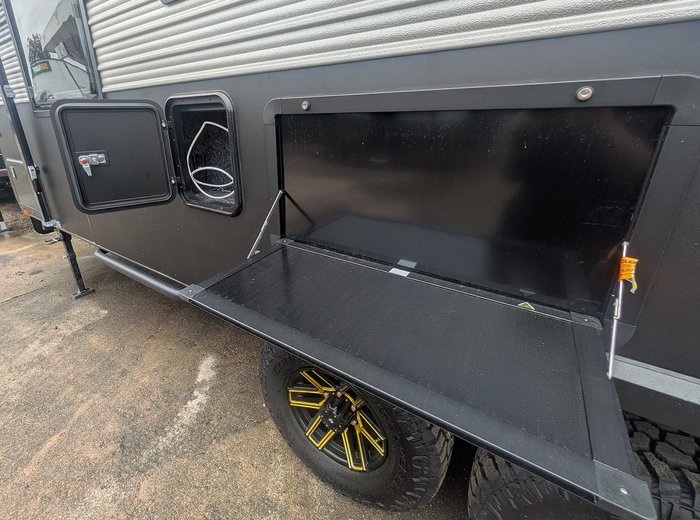 2025 JB Caravans Scorpion Sting (20'6)