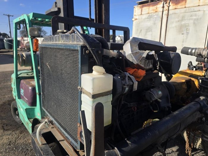 2002 Kubota V2203-E