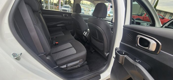 2025 Kia Sorento Sport