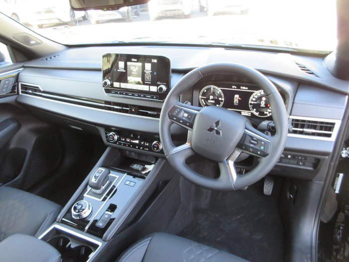 2024 Mitsubishi Outlander PHEV GSR