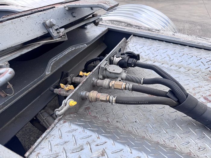 2019 Vawdrey St3 34 Pallet Sd B Double Refrigerated Roll Back Lead