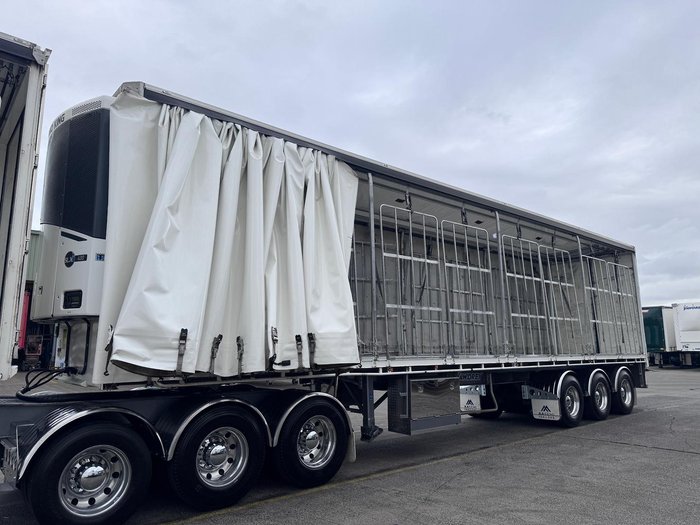 2019 Vawdrey St3 34 Pallet Sd B Double Refrigerated Roll Back Lead