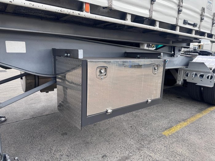 2019 Vawdrey St3 34 Pallet Sd B Double Refrigerated Roll Back Lead