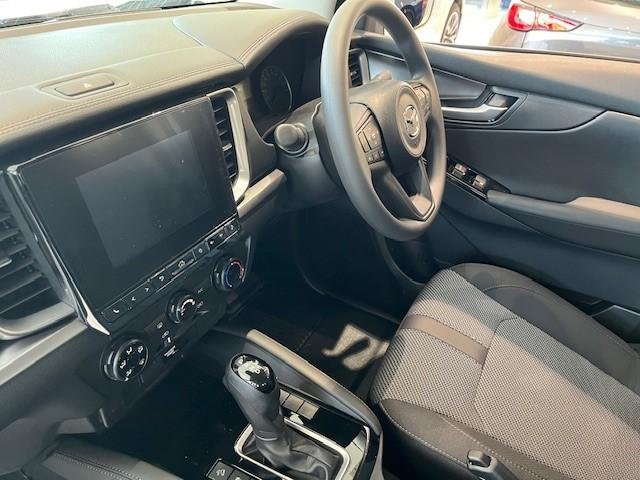 2024 Mazda BT-50 XT