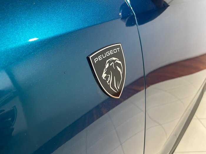 2025 Peugeot 3008 GT Premium Hybrid