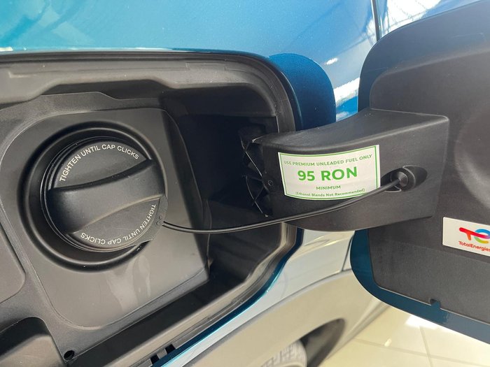 2025 Peugeot 3008 GT Premium Hybrid