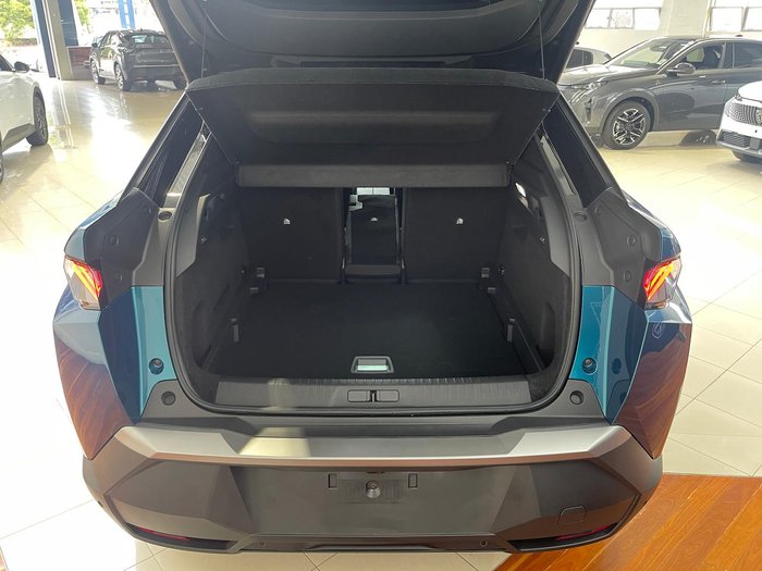 2025 Peugeot 3008 GT Premium Hybrid