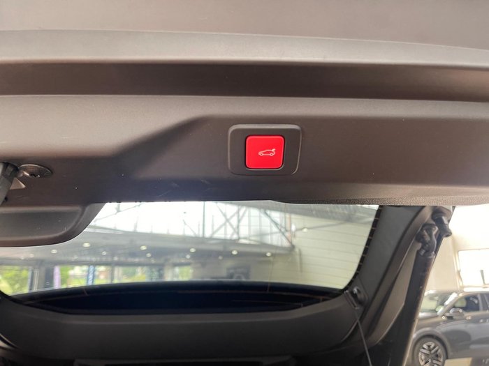 2025 Peugeot 3008 GT Premium Hybrid