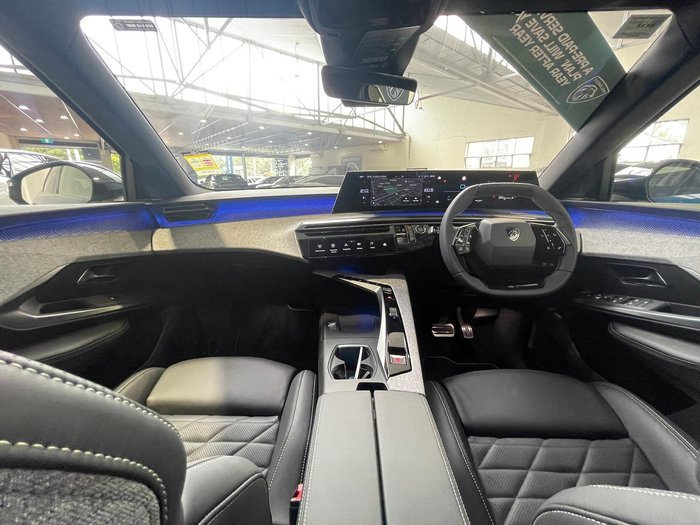 2025 Peugeot 3008 GT Premium Hybrid