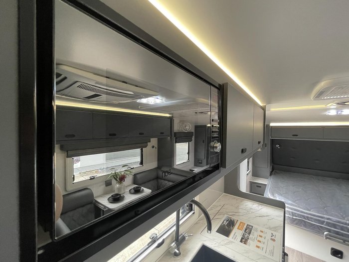 2025 JB Caravans Scorpion Sting Air (19'6)