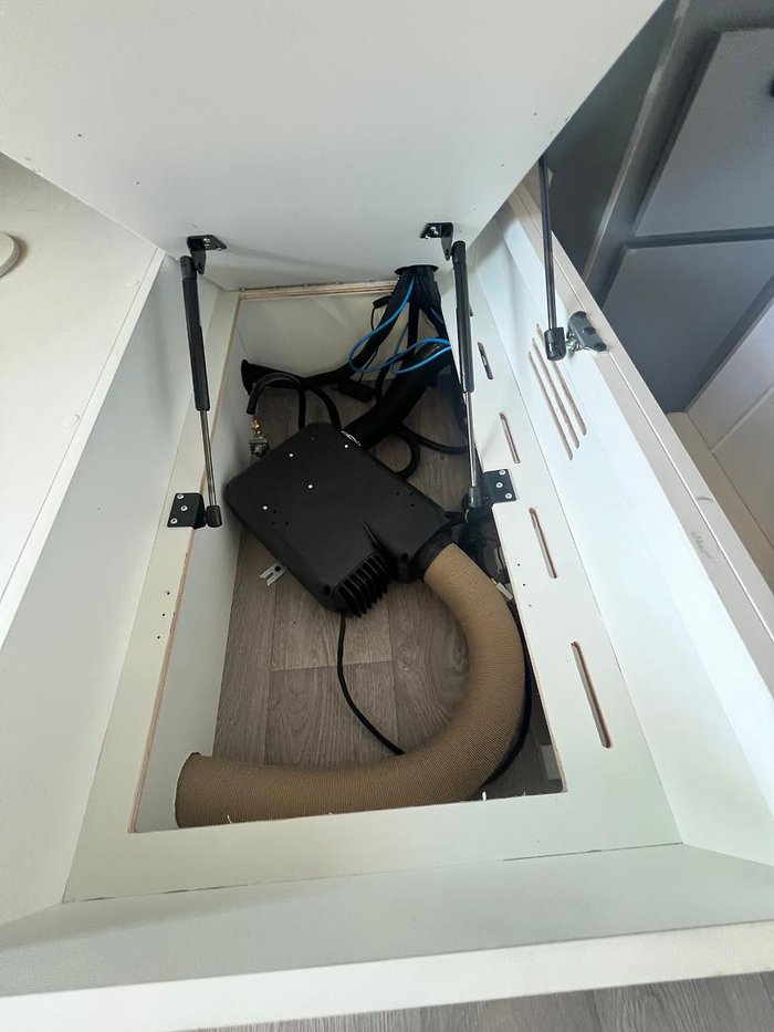 2025 JB Caravans Scorpion Sting Air 19'6 Front Door