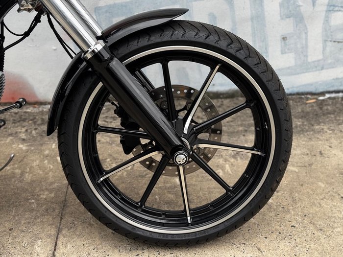 2015 Harley-Davidson Breakout 103 (FXSB) Softail Black