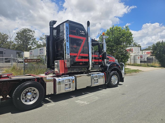 2017 Mack Clxt Superliner