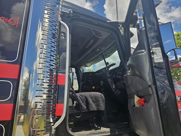 2017 Mack Clxt Superliner