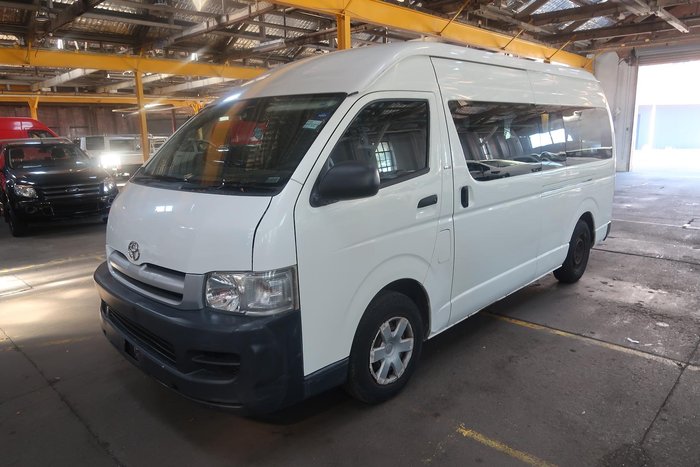 2006 Toyota Hiace Commuter TRH223R French Vanilla