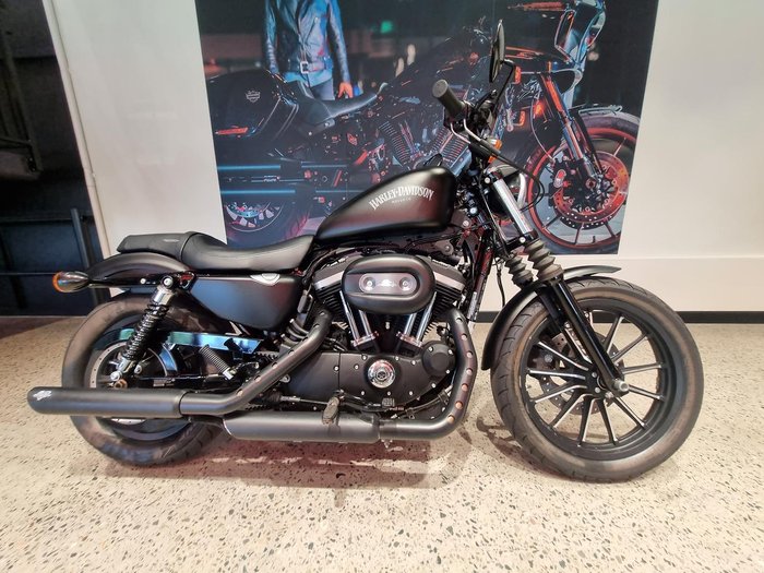 2014 Harley-Davidson Iron 883 (XL883N) Sportster Black
