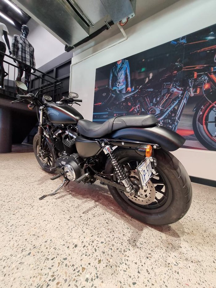 2014 Harley-Davidson Iron 883 (XL883N) Sportster Black